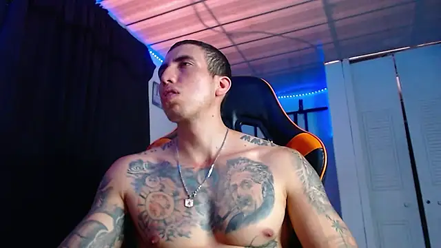 Adam_Hudsond's Live XXX Chat