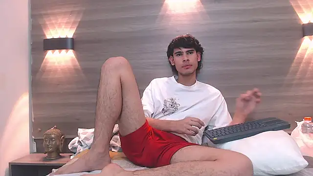 Chat +18 de Kevin_Brooks1 ao vivo