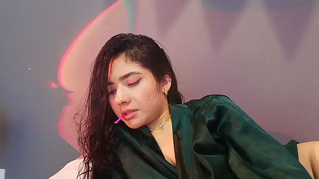 adara_johnson__'s Live XXX Chat