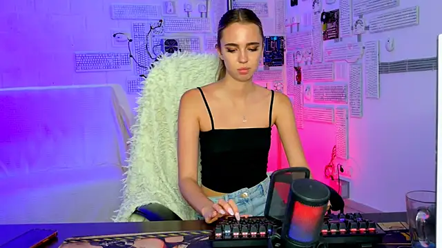 KimPorins Chat XXX in diretta