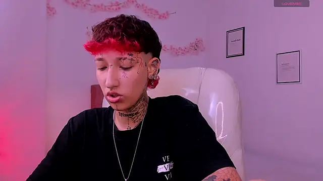 Chat XXX en directo de Luci_Rose