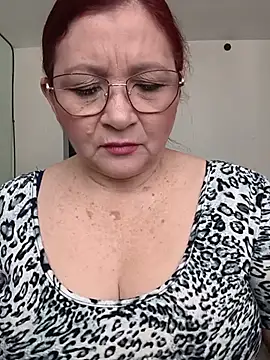 Chatroom XXX en direct de marfil_milf
