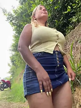 XXX chat uživo modela sammyqueenx21