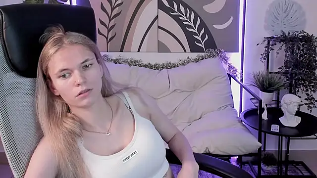 effyfetcher's Live XXX Chat