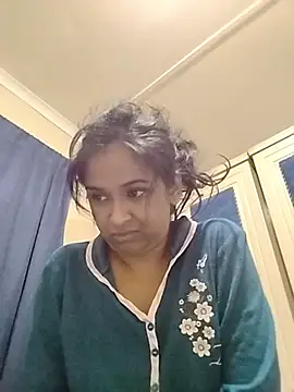Chat XXX en directo de cute_indianxo