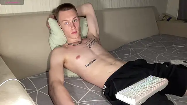 Travis_Gracile Adlı Modelin Canlı XXX Sohbeti