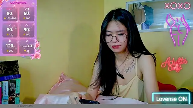 Chatroom XXX en direct de Luna_Moonfang