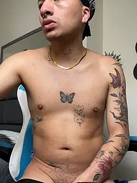 Dereck_KlainのライブXXXチャット