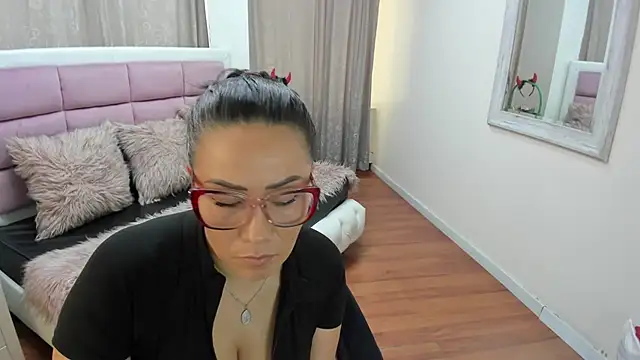 gaby_trent's Live XXX Chat