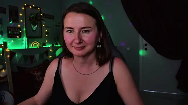 Golden_Dragon Chat XXX in diretta