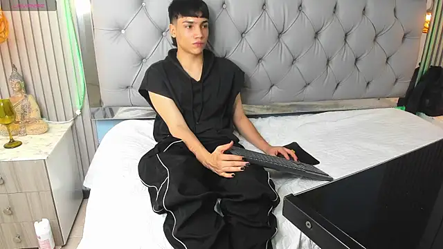 SamBlack_n Live XXX chat