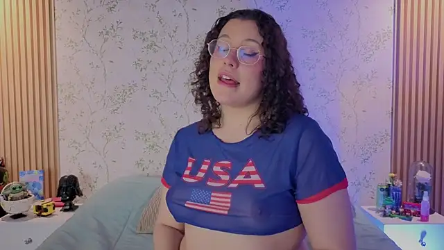 Chat +18 de Charlotte__Miller ao vivo