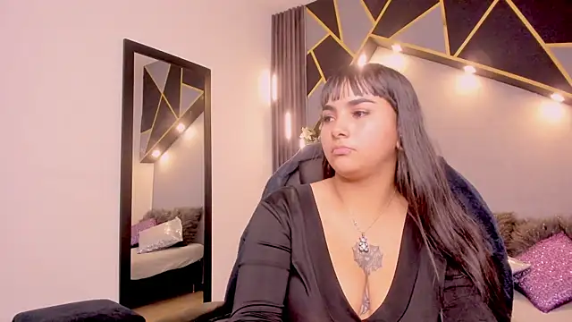 Czat XXX na żywo – Bella_Raven