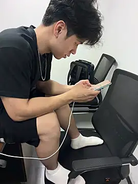 SSSS_88 即時 XXX 聊天