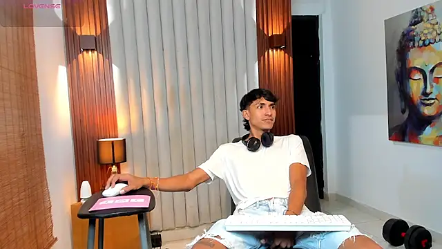 myke_tucker 在線直播表演
