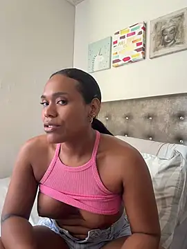 Ashleyroberst Chat XXX in diretta