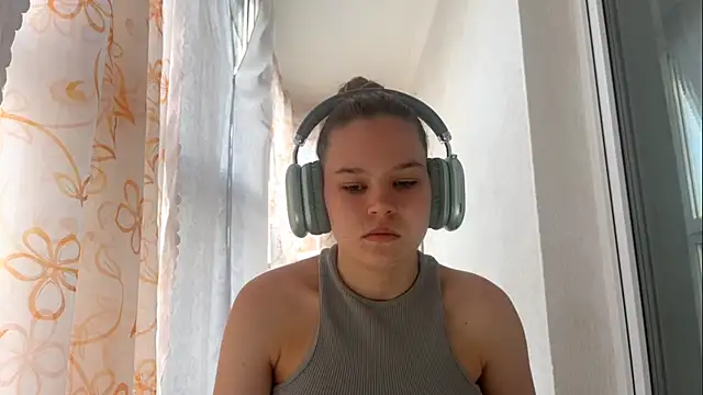 HellyRay live XXX chat