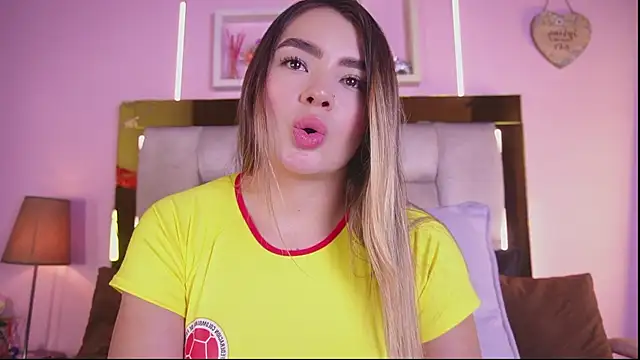 دردشة emmy_r الجنسية المباشرة