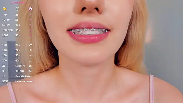 Barbiebloom's Live XXX Chat
