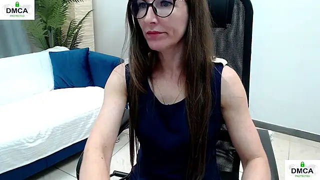 eva_lady Adlı Modelin Canlı XXX Sohbeti