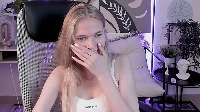 effyfetcher's Live XXX Chat