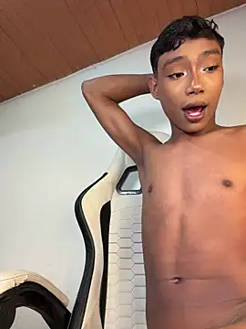 XXX chat uživo modela alejo_cute