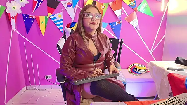 Chat XXX ao vivo de CarolMis_79