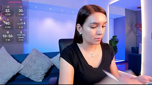 Chat +18 de miataylorr1 ao vivo