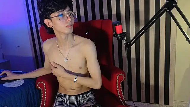Chatroom XXX en direct de Twink_Sebas7