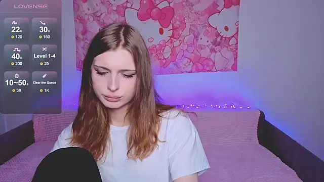 XXX chat uživo modela LouiseKane