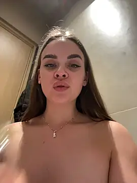 KristiRich's Live XXX Chat