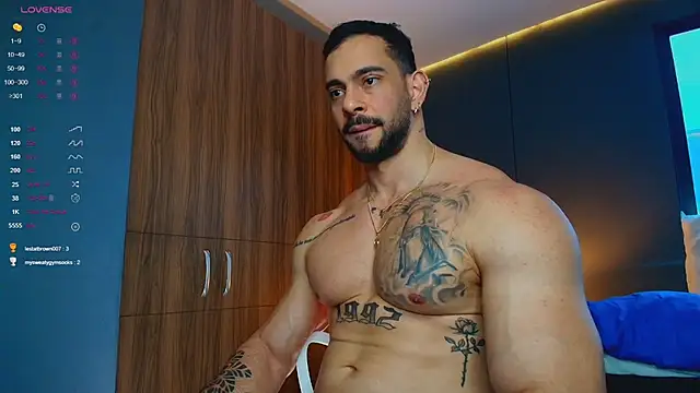 massimo_visconti's Live XXX Chat