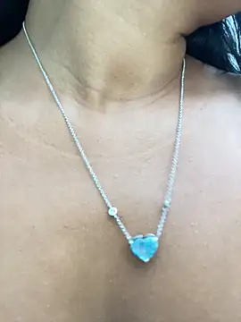 SaryJonex 라이브 XXX 채팅