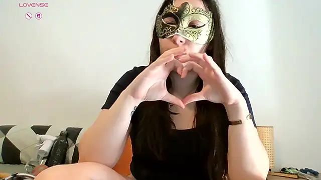 Chat +18 de Petite_coquine_poilue ao vivo