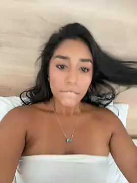 SaryJonex 라이브 XXX 채팅