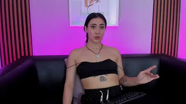 Ariana_collinss' Live XXX Chat