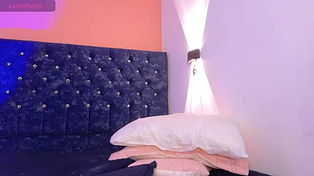 Catalinaa01 Chat XXX live