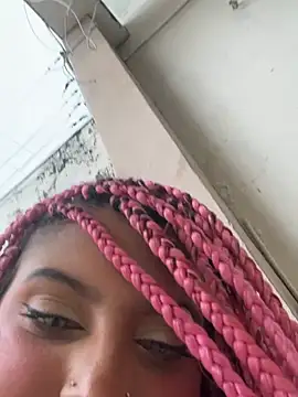 GiaRedd's Live XXX Chat