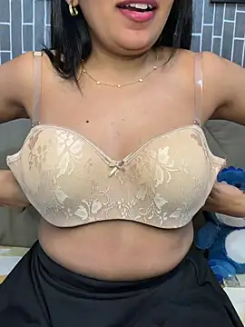 escape_with_me Chat XXX in diretta