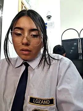 Chat +18 de Angela__05 ao vivo