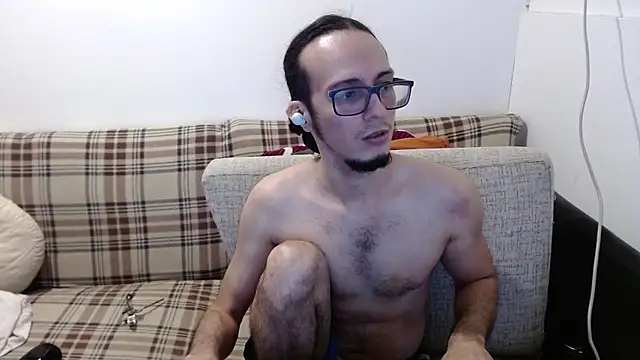 Chat XXX en directo de cholitohermoso