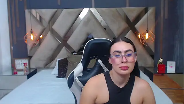MartinaaFit's Live XXX Chat