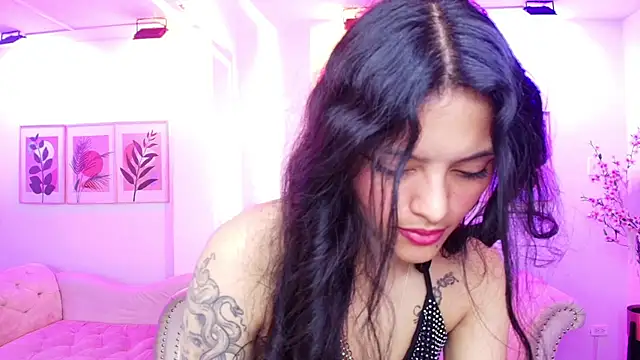 Maddie_T18 – Live XXX-chat