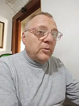 Show Webcam de AmateurHotCoupleSix