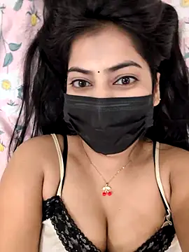 Confident_chic Chat XXX live