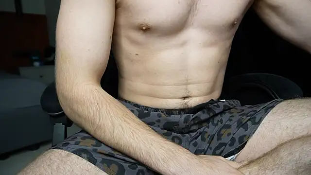 chantatummm's Live XXX Chat