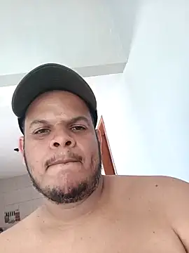 Chat +18 de FFelipe000777 ao vivo