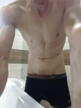 Онлайн чат XXX Nakedfanboy