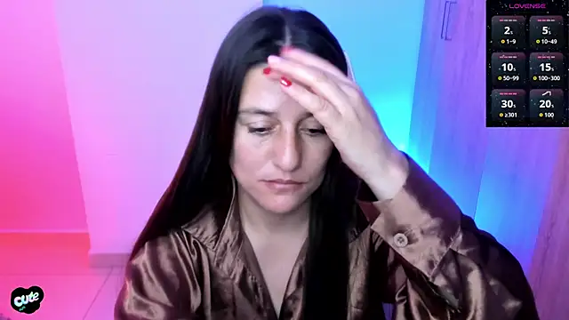 Saskyaa – Naživo XXX chat