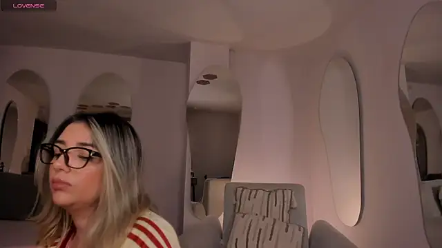 ChloePreston_ Chat XXX live